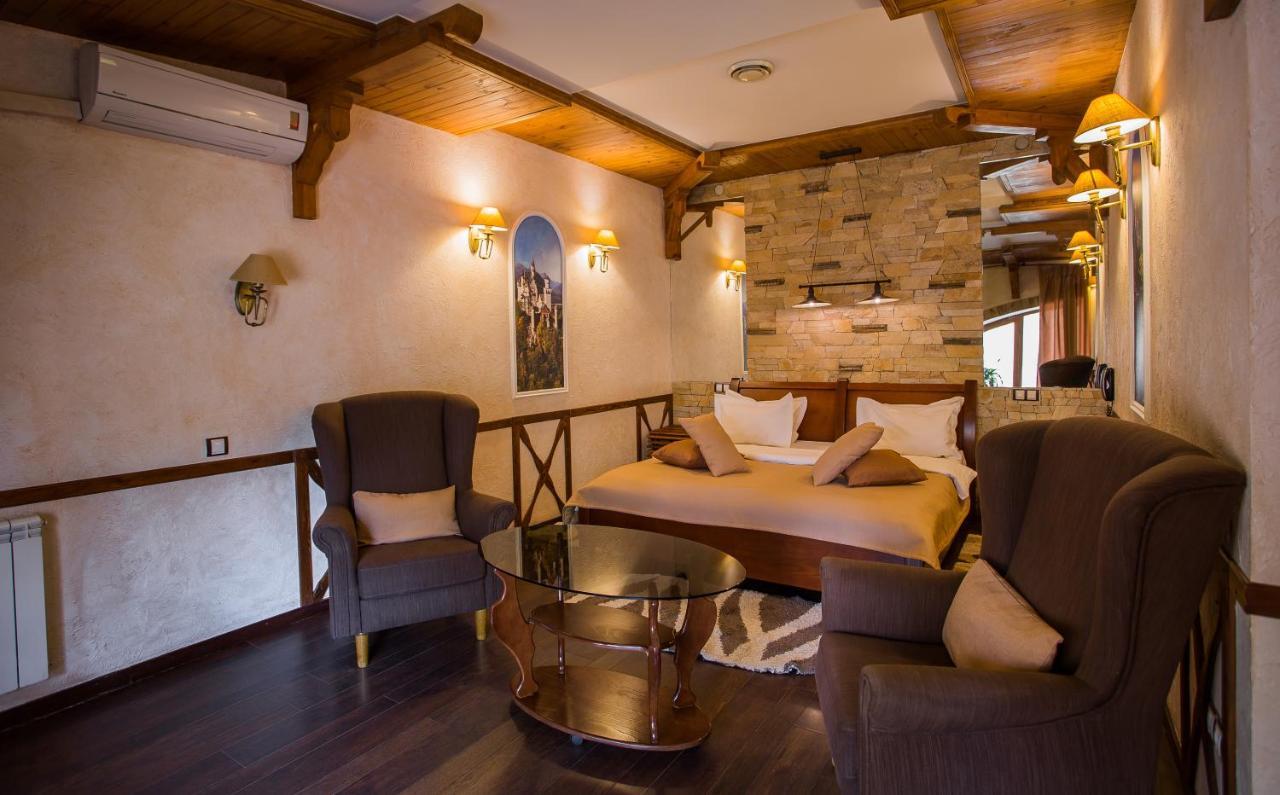 Spa-Hotel Myslyvskiy Dvir Kiev Exterior foto